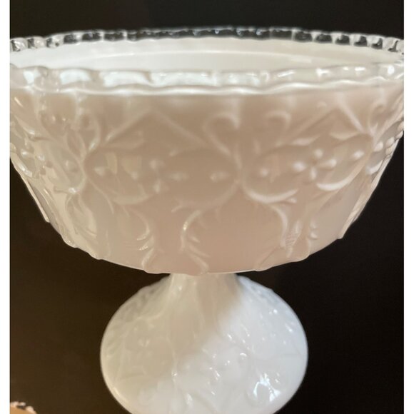 Fenton Milk Glass Compote Spanish Lace Silver Crest Pedestal Vintage 6" x 6.5" - Picture 3 of 12